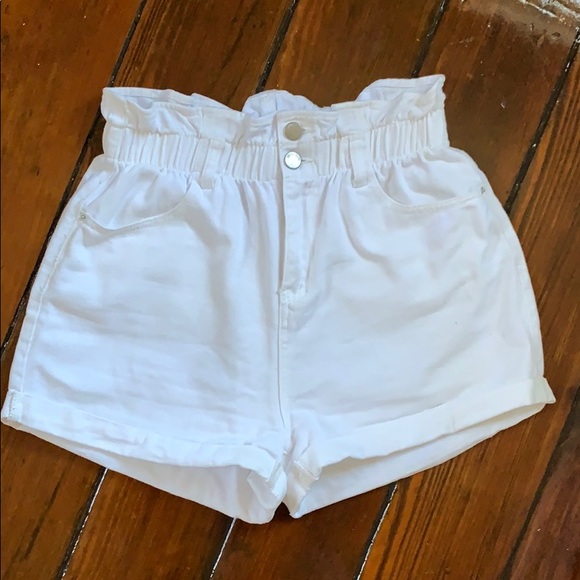 Shellsea High Waisted White Puffer Shorts - Picture 2 of 5